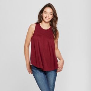NWT Universal Thread Size L Smocked Tank Maroon